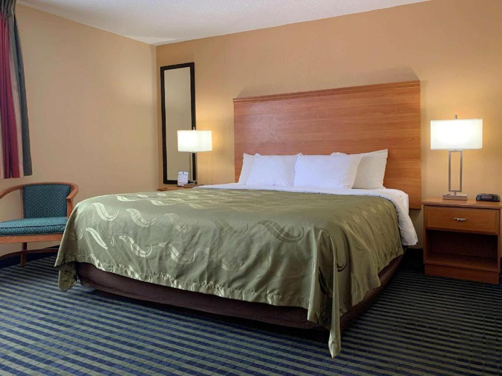 Quality Inn Ottawa Near Starved Rock State Park Экстерьер фото