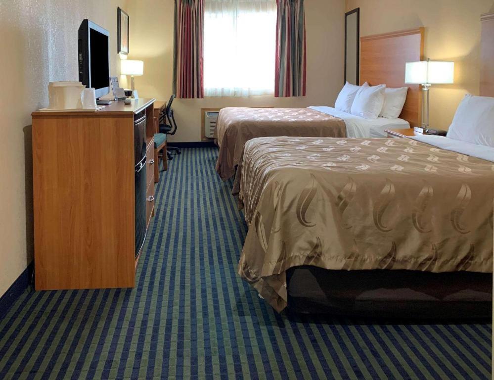 Quality Inn Ottawa Near Starved Rock State Park Экстерьер фото