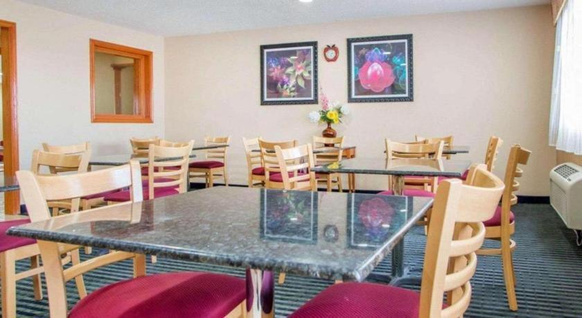 Quality Inn Ottawa Near Starved Rock State Park Экстерьер фото